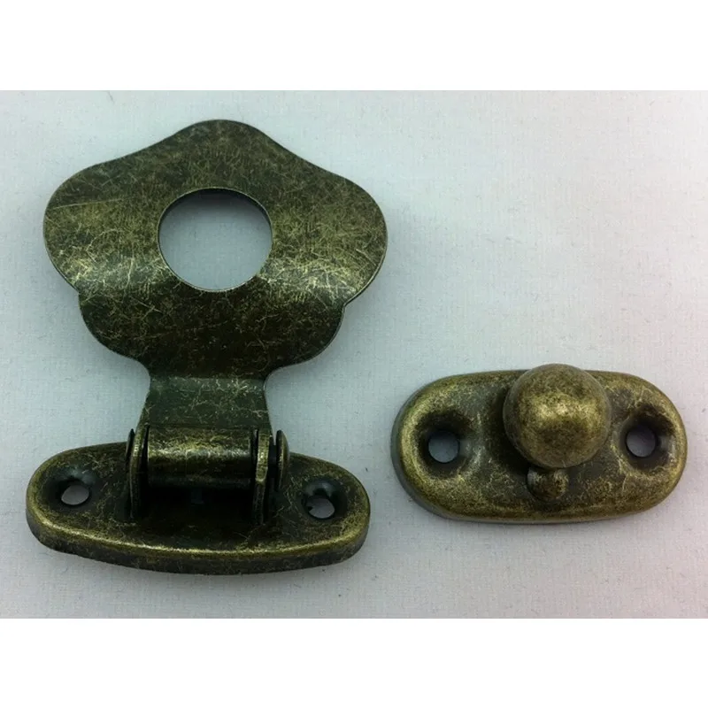

10Pcs 33*43mm,Antique Iron Buckle Hasp Hasp Wooden Wine Box Lock Buckle Chinese Old Padlock Furniture Hardware