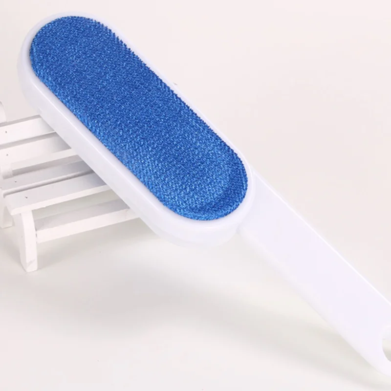 

1pc Two-sided Electrostatic Brush Dust-cleaning Brush Pet-hair-removing Gadget Portable Bed Clothes Brush Multi-use Dry Brush