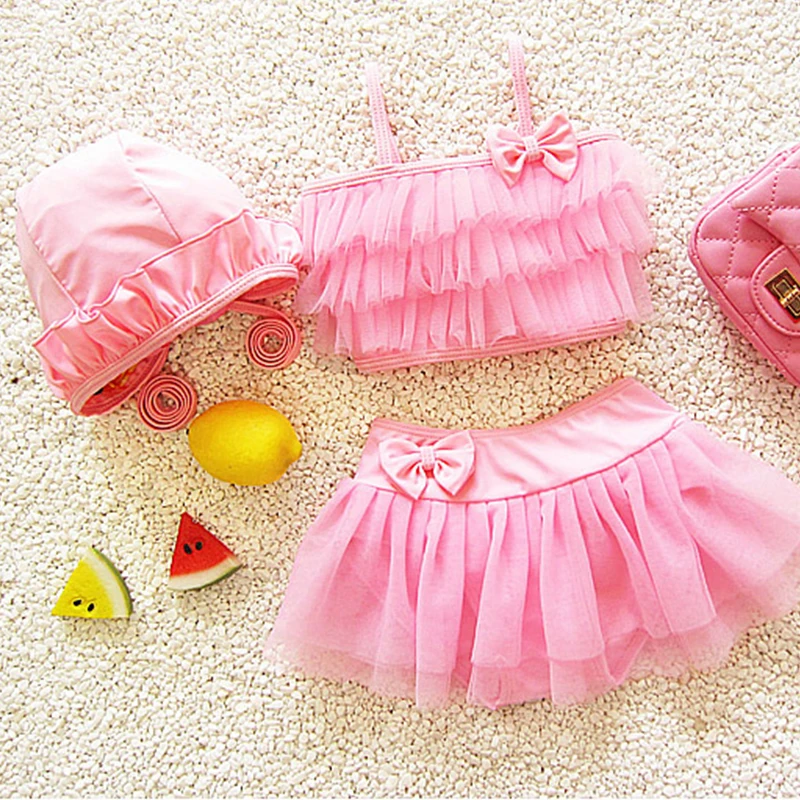 

Baby Girls Swimsuit Ruffles Tube Top + Brief Skirt + Cap Princess Cute Kids Bikinis Set Beach Bathing Suits Swimwear AQ1609