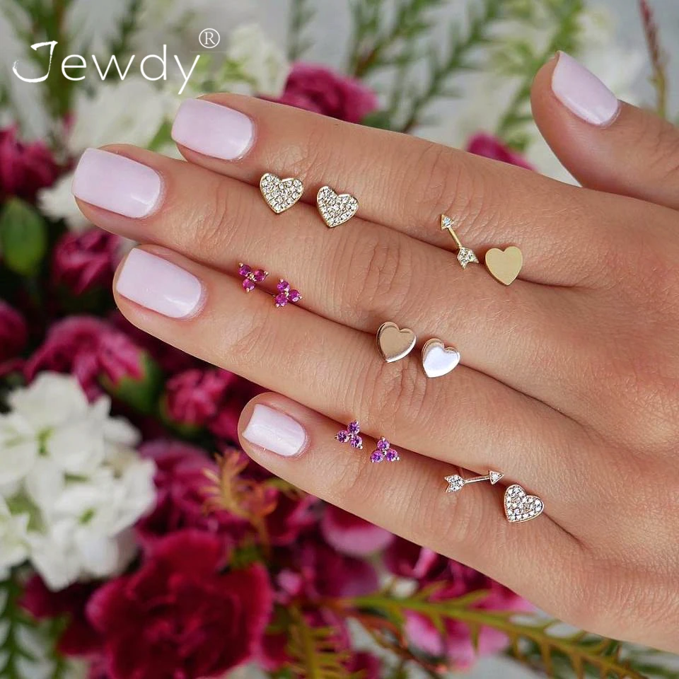 

Jewdy 6 Pairs / Set Classic Crystal Gem Heart Triangle Arrow Shiny Gold Earrings Set Female Fashion Temperament Valentines Day