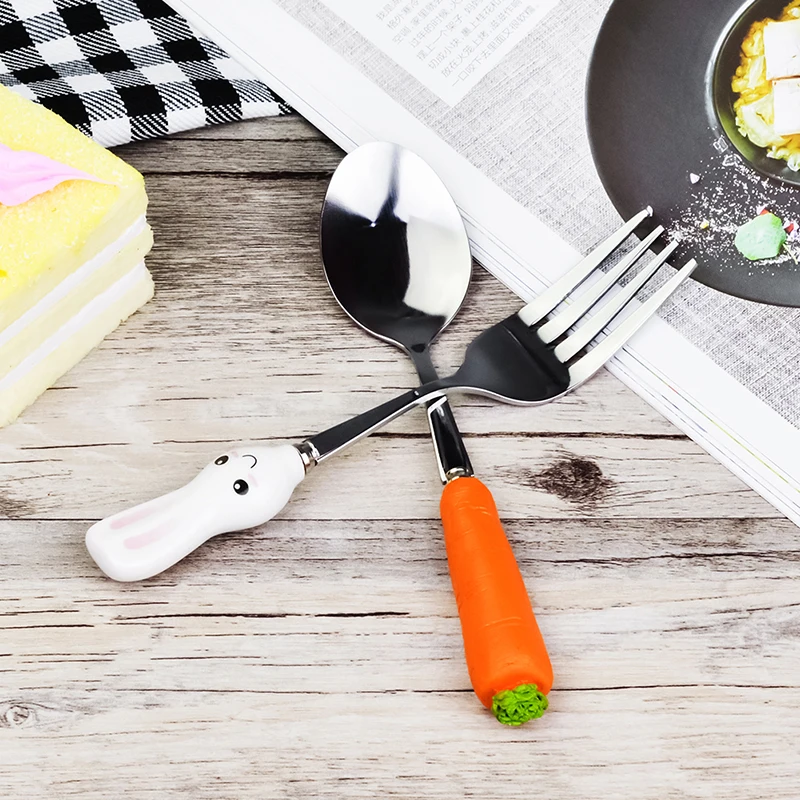 

FHEAL 1pc Creative Rabbit Carrot Shape Dinnerware Set Stainless Steel Dinner Fork Scoops Dessert Tableware Set for Chlidren