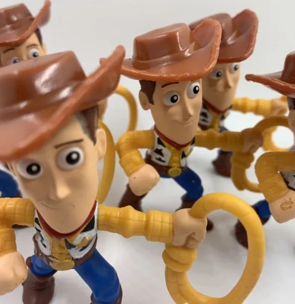 

100pcs Toy Story Woody PVC Action Figures Cowboy Woody holding Rope Model Collection Doll Baby Kids Gift Cake Decors 7cm