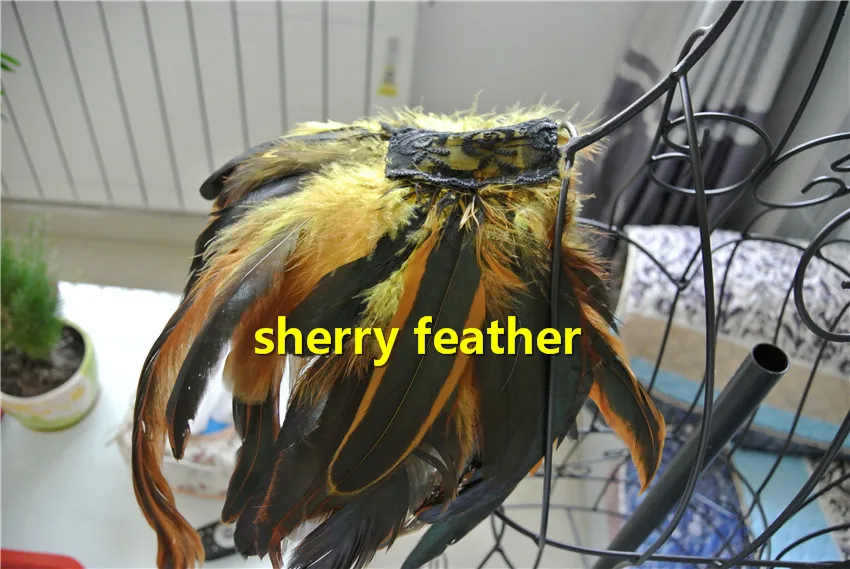 

Free shipping 1 pair Yellow feather epaulette pad feather shoulder shawl burning man costume supply
