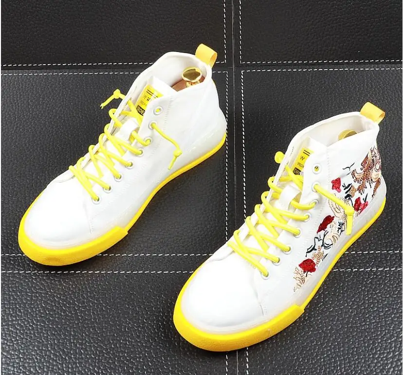 Top Quality Men embroidery flowers printed Causal Flats shoes Moccasins Male Eur designer High Top Party shoe For Man Loafer