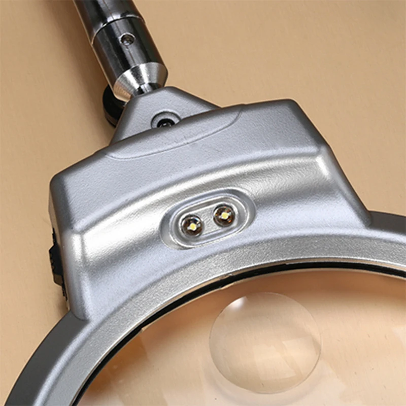 LED light clip-on hose magnifier6