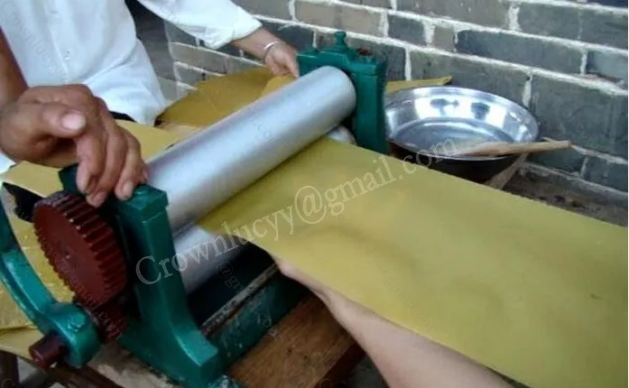 Ручная машина для производства плоских листов пчелиного воска 75*310 мм|sheet metal