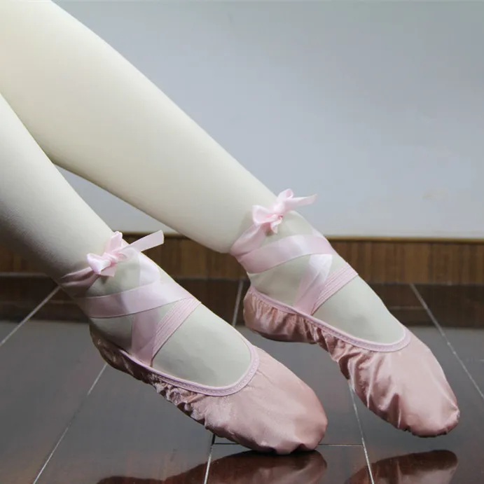 Мягкие балетки для взрослых с раздельной подошвой; Танцевальная обувь для занятий танцами; балетки; женские балетки розового и телесного цвета; Sapatilha - Цвет: Pink Adult size