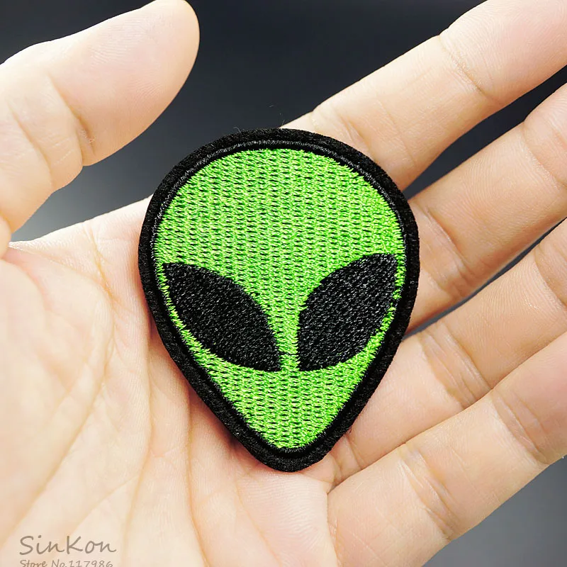 Нашивка Alien с вышивкой (Размер: 4 3x5 2 см) аппликация для шитья помощью утюга значок