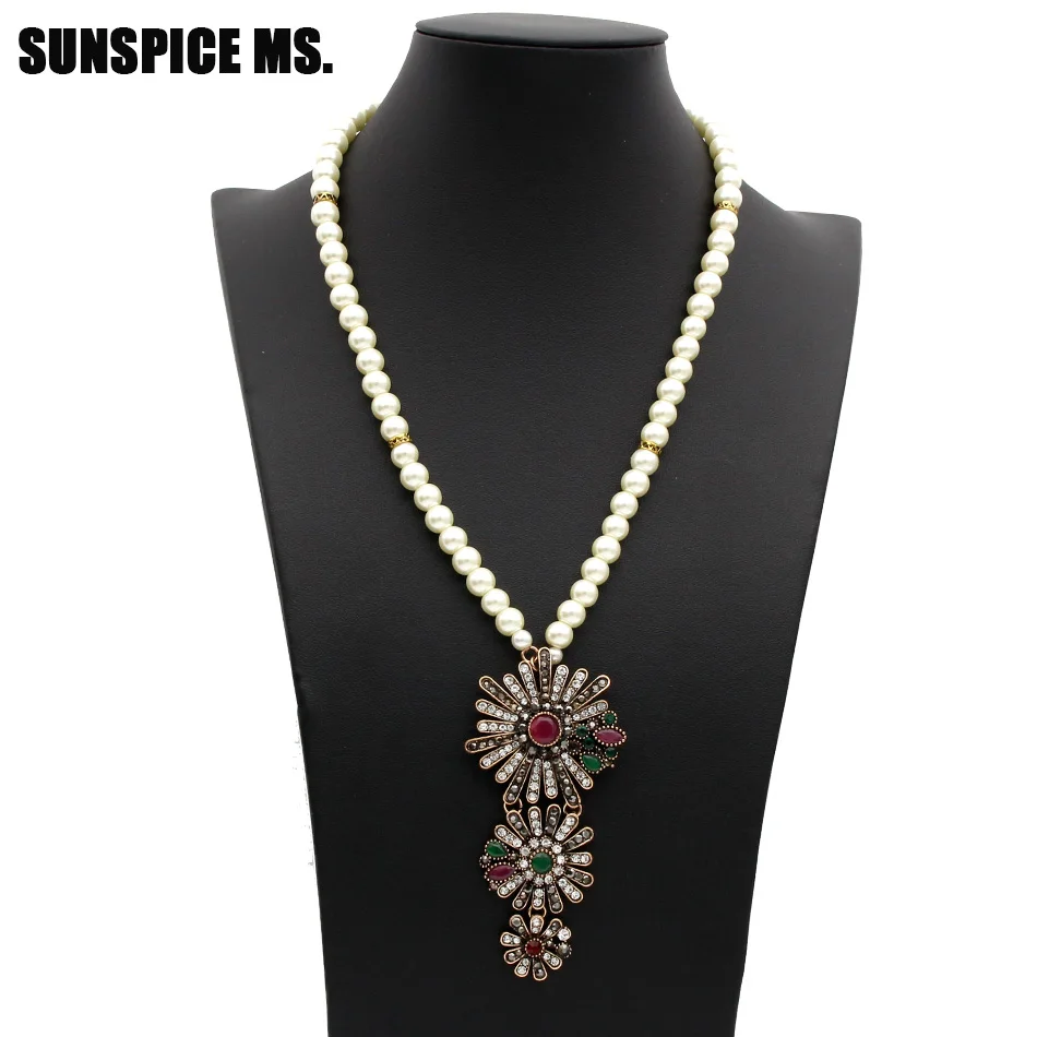 

Ethnic Turkish Women Bead Flower Necklace Antique Gold Color Resin Combination Necklace Indian Wedding Colorful Crystal Jewelry
