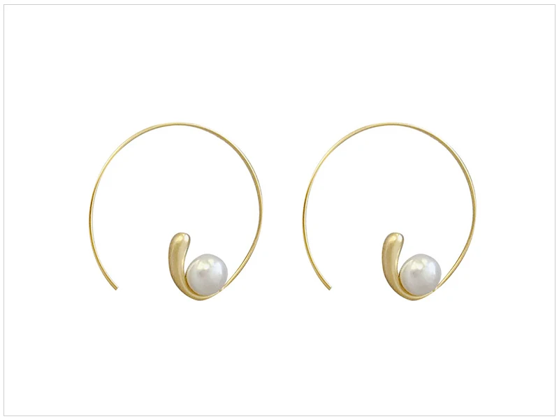 Pearl Earrings (1)