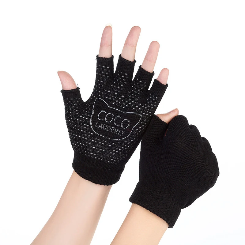 

1pair Professional Yoga Socks Women Non-slip Five Finger Warm Workout Fitness Exposed Gloves 5 Colors