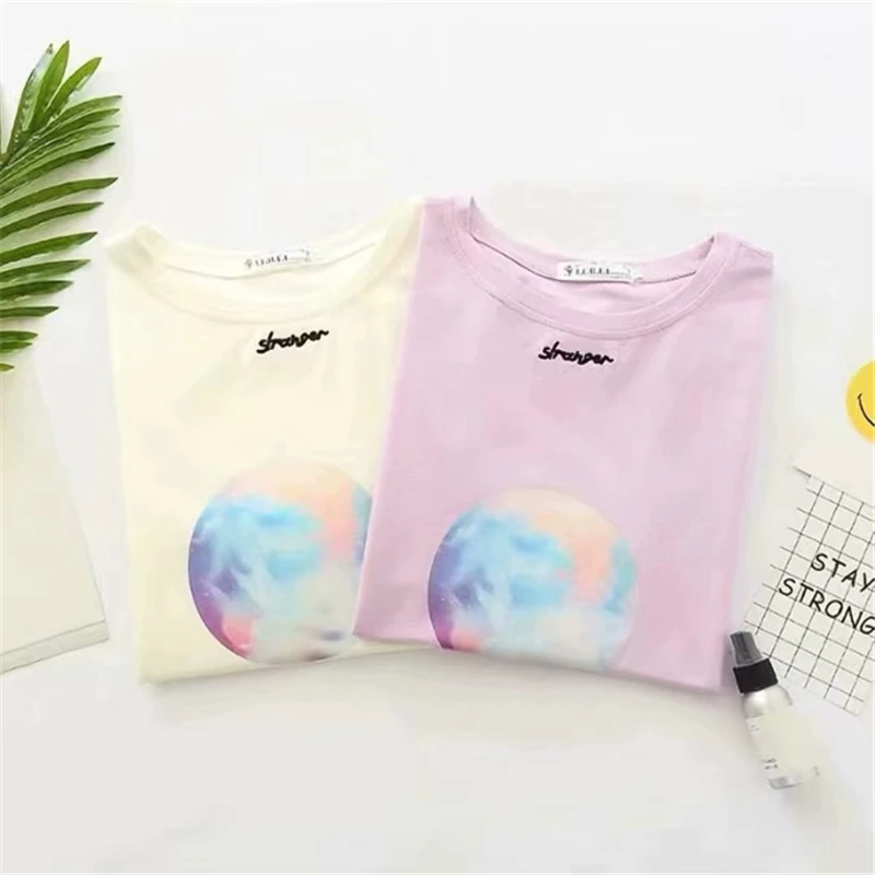 

Large-size women's wear Summer Loose Lady's embroidered print T-shirt with round collar and short sleeves