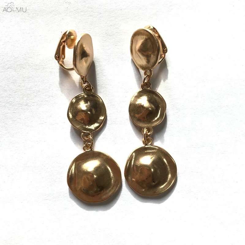 

AOMU Irregular Metal Bump Geometric Round Circle Tassel Long Drop Earrings for Women Girl Fashion Dangle Creative Jewelry Clip
