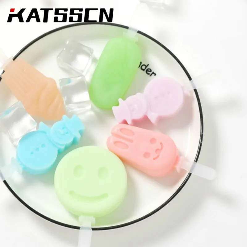 

DIY Homemade Ice Cream Mold with Lid Blue and Pink Color Silicone Ice Cream Tool Hippo/Snowman/Bear paw/Peppa Ice Cream Molds