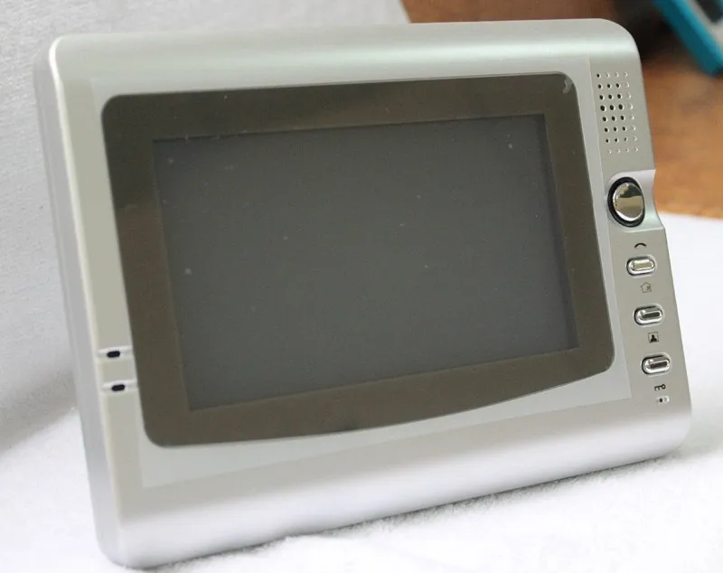 V7C-8
