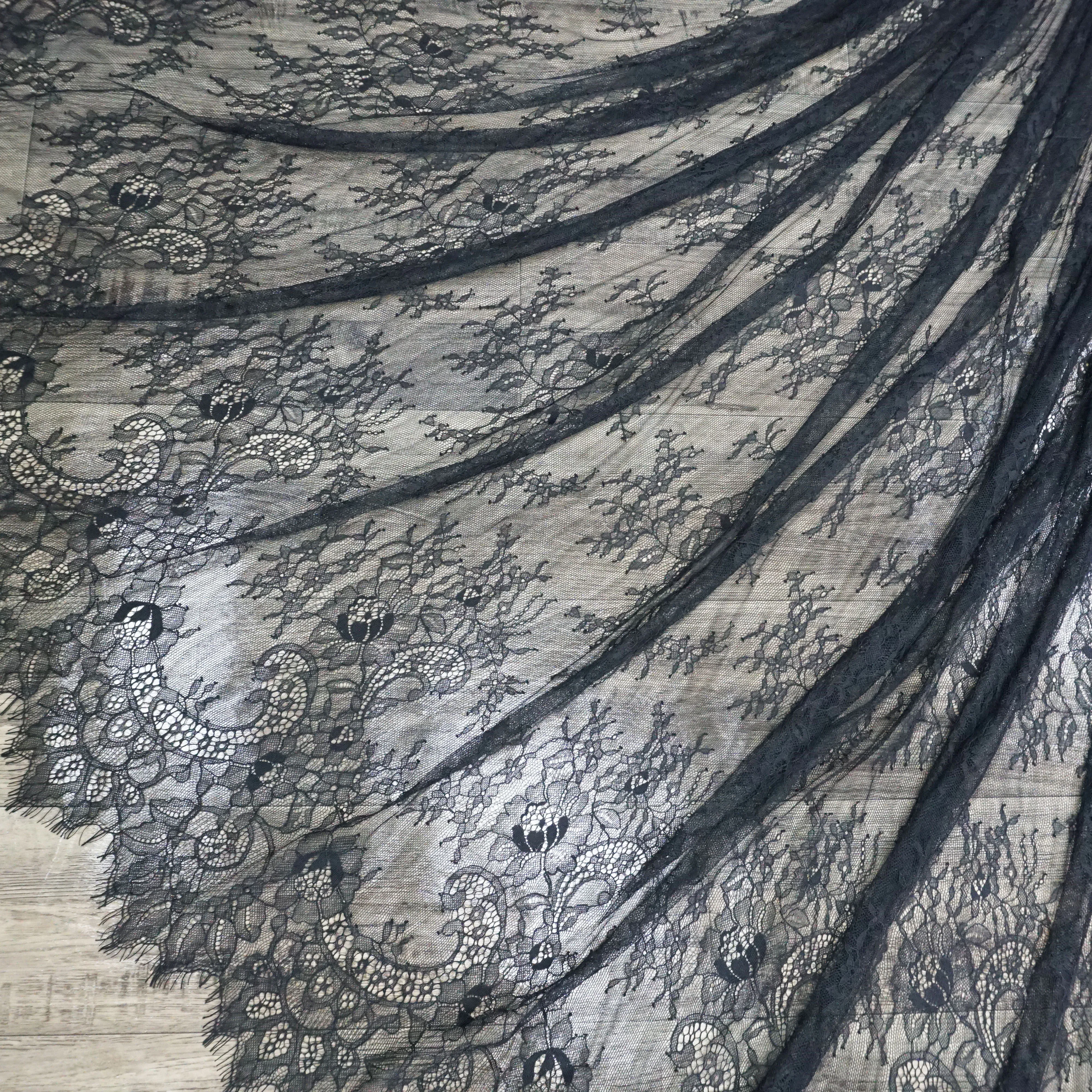 Ceny Super miękkie!! Eleganckie sexy kobiety długa sukienka koronki tkaniny rzęs koronka chantilly czarny 1 sztuka 3 metrów klasyczny design domu diy koronki