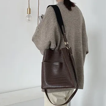 Vintage Alligator Bucket Shoulder bag women purses and handbags PU Leather Composite Bags Fashion Crocodile Women's Totes 2Pcs ins fashion women chains shoulder bag clear totes round handle drawstring bucket bag female handbags transparent composite bag