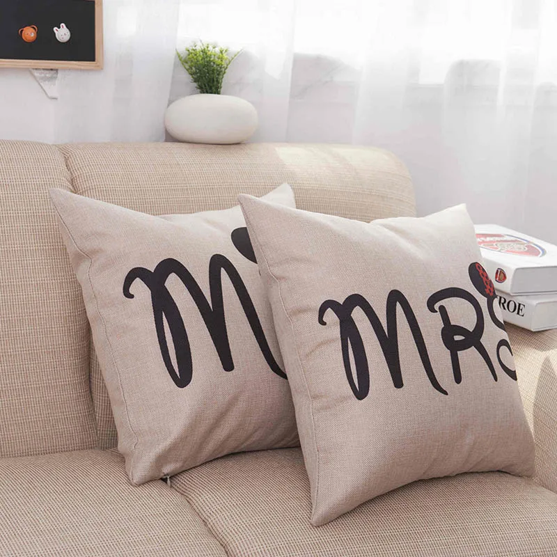 

Decorative Cushion Covers For Sofa Mouse Style Letters Mr and Mrs Cute Bed Pillows Cotton Linen Cushion Pillow Cases 45x45cm