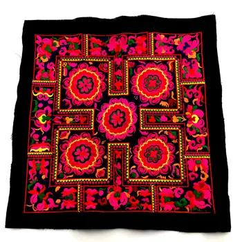 

2018 New Chinese Folk Embroidery Patches Red Flower Applique Large Patches for Clothing DIY BOHO Bag Cushion Stranger Things