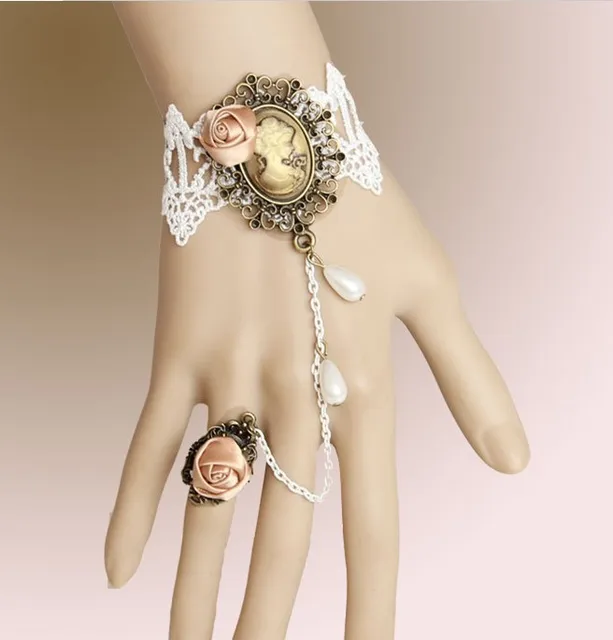 Vintage Bangle Jewelry Cameo Bracelet Charms With Flowers S Vintage Bangle Jewelry Cameo Bracelet Charms With Flowers S Costume Wedding Decoration Link Bracelets For Women