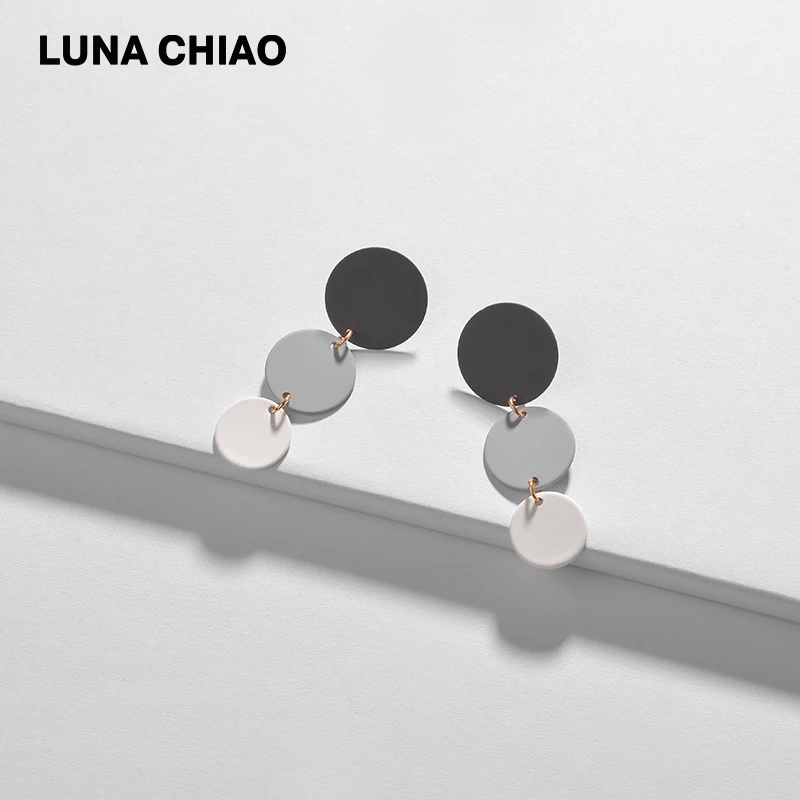 

LUNA CHIAO Mulit Colors Block Earrings Matte Colored Round Disc Stud Earrings for Lady Bijoux Accessories