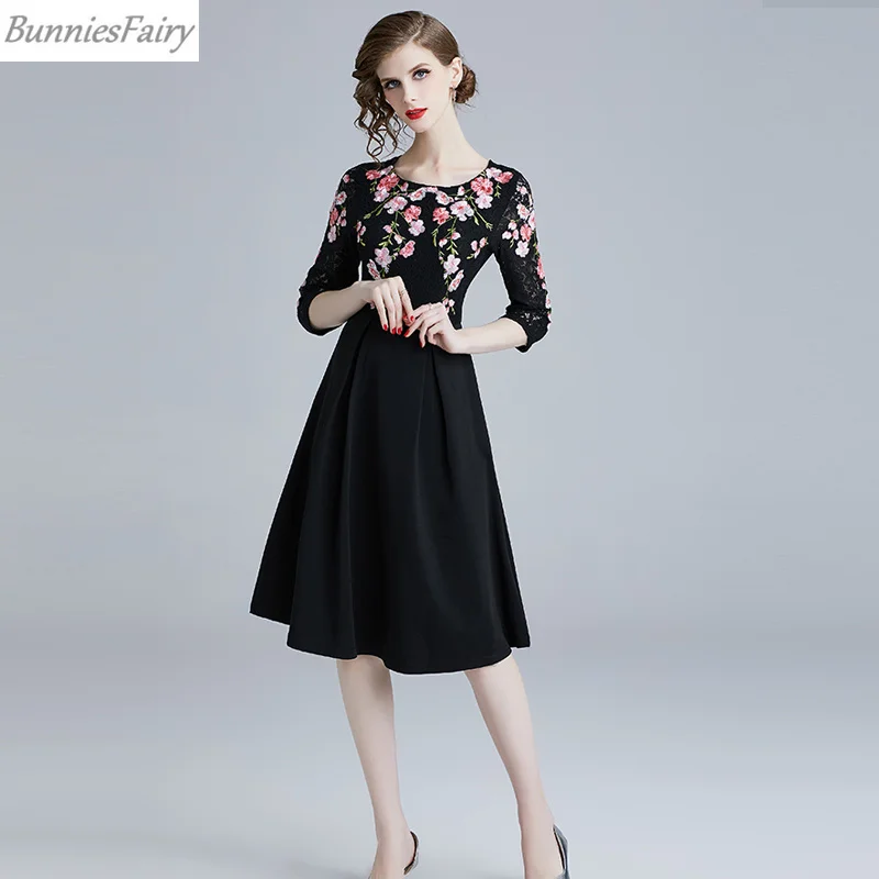 

BunniesFairy 2019 Spring New Women Sweet Elegant Pink Peach Blossom Flower Floral Embroidery Lace Patchwork A-Line Black Dress