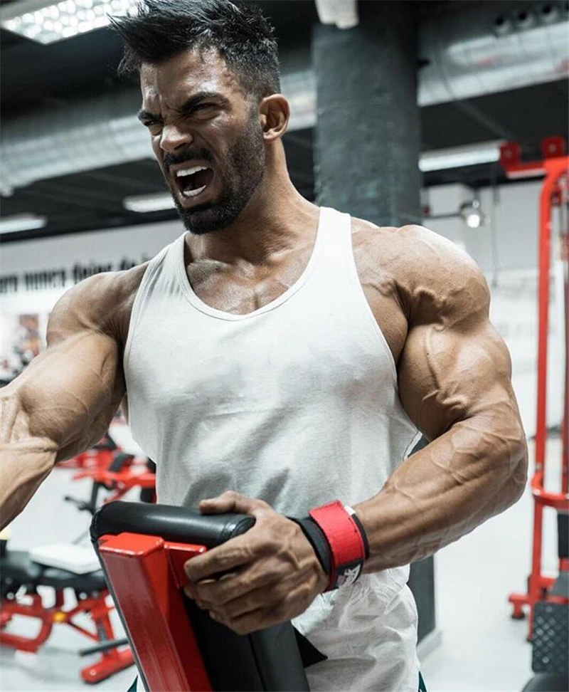 Майка Muscleguys Мужская Спортивная однотонная майка для фитнеса и бодибилдинга без