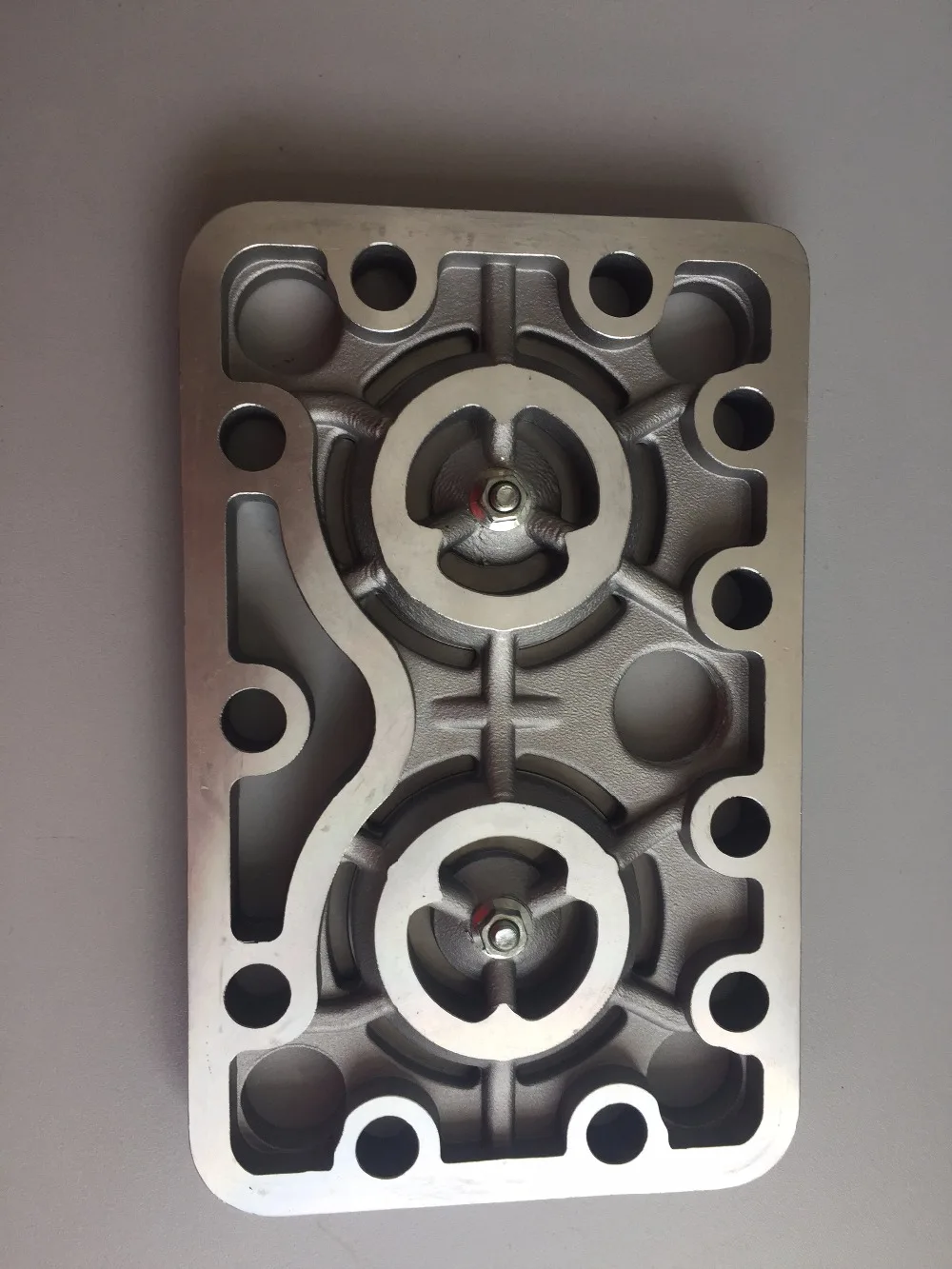 valve plate with upper and lower gaskets for bock FK40 K compressor 80010valve platebock