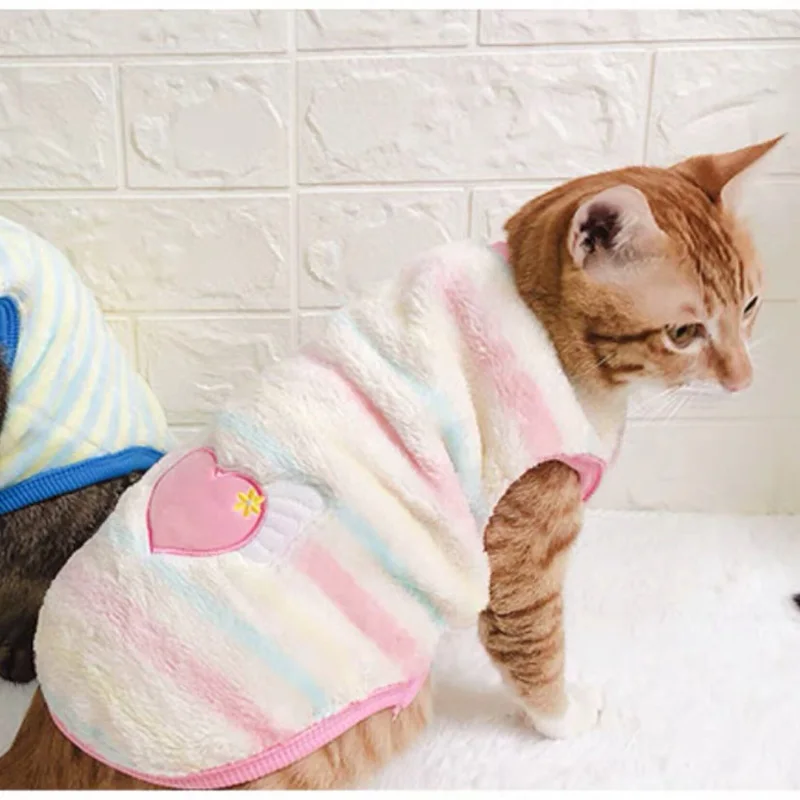 

Cute Heart /Wing Dog Clothes Winter Warm Flannel Pets Cat Vest T Shirt Small Dog Chihuahua French Bulldog Puppy Cat Vests Coats