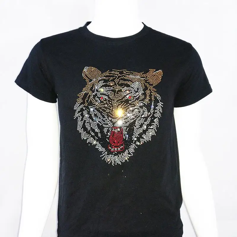 

Tiger Head Pattern Exquisite Personalized Rhinestone Iron-On Transfer Ironing Transfer Diamond Drawing For Clothing T-Shirt DIY