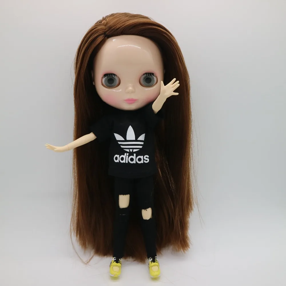 Костюм для куклы Blyth. Футболка и джинсы