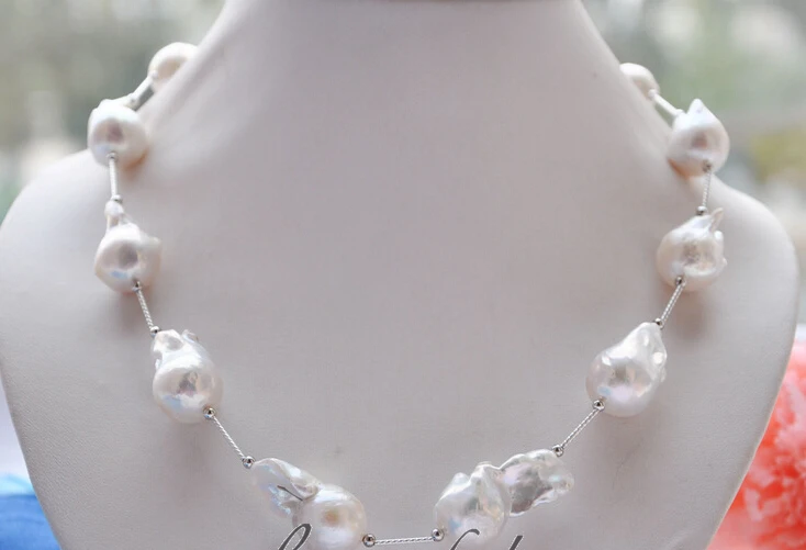 

Miss charm Jew.563 HUGE 20" WHITE BAROQUE KESHI PEARL NECKLACE Magnet clsp