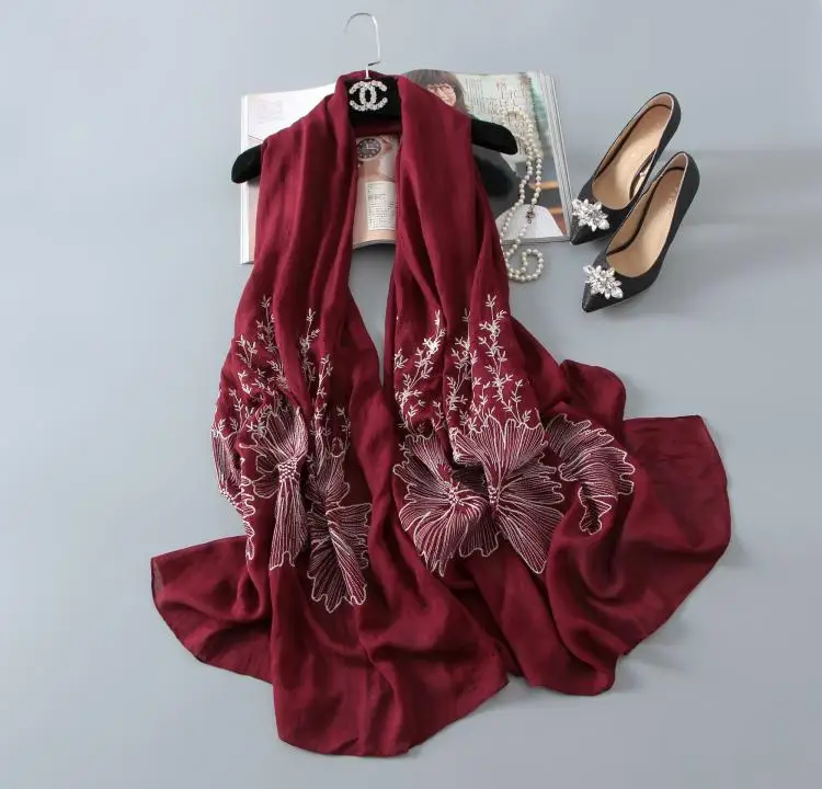 2015 Newest Women Gold Lurex Floral Jacquard Scarf Big Size Cotton Voile Scarf Shawls Wraps