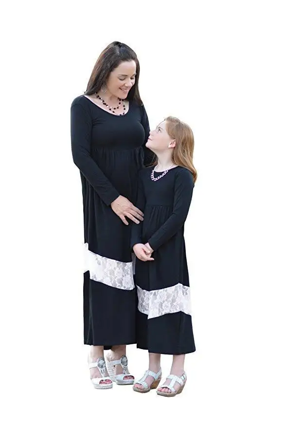 

2018 New Mother Daughter Dresses Family Matching Clothes Black Lace Patchwork Long Sleeve Dresses Family Look Clothes