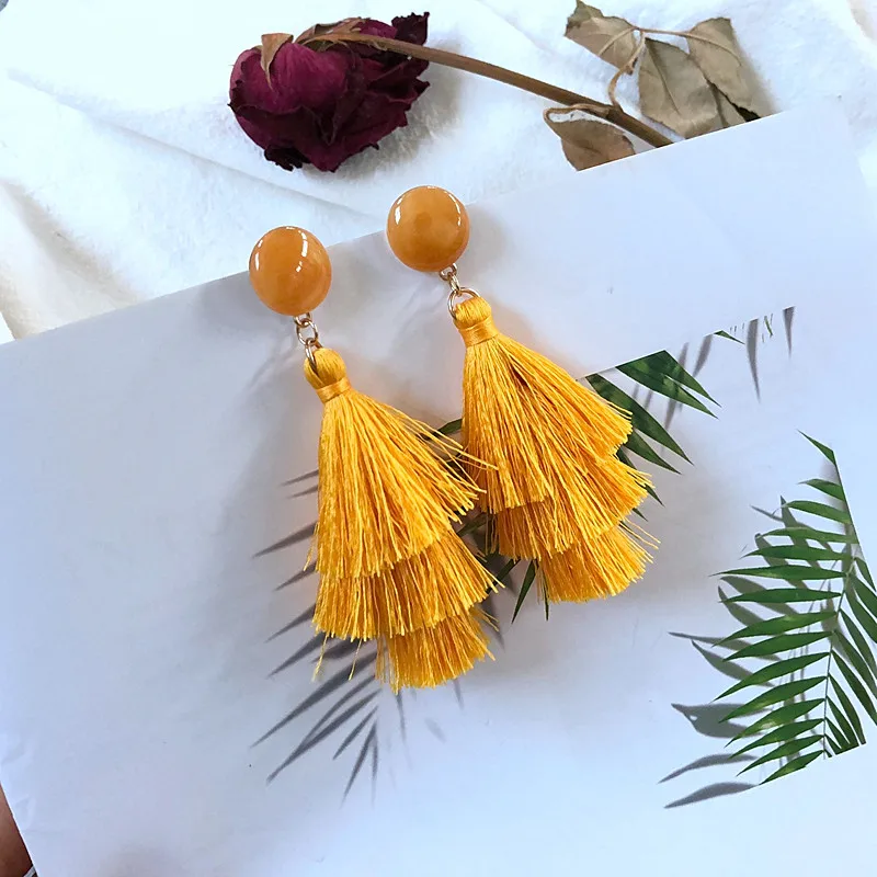 

Free Shipping New Sweet Ginger Yellow Pagoda Stud Pretty Earring