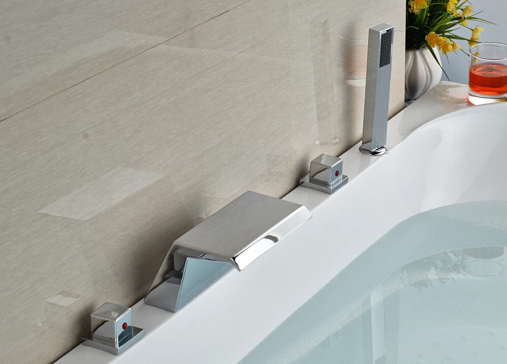 

Brief Decke Mounted Chrome Finished Bathroom Waterfall Shower Faucet With Hand shower Mixer Tap