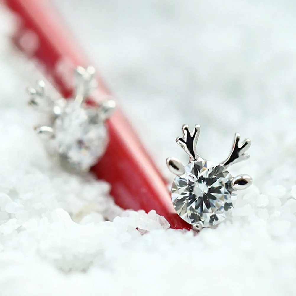 

New Women Silver Tiny Cute Elk Stud Earrings Girls Kids Gift Crystal Zircon Deer Antlers Earrings Christmas Party Gift