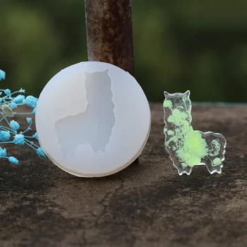 

2019 Hot Silicone Mold DIY Handmade Alpaca Animal Front Side Jewelry Jewelry Pendant Jewelry Epoxy Silicone Mold Making Tools