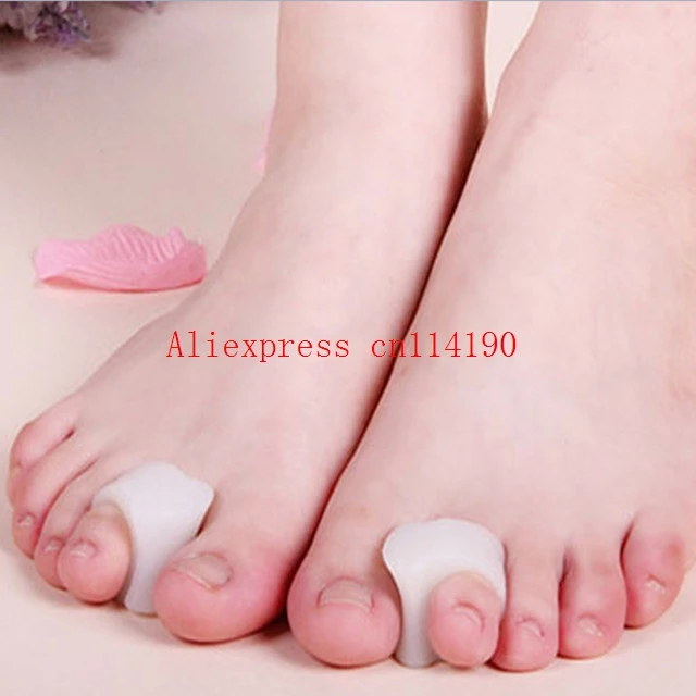 

Brand new Hole Foot Care Gel Toe Straighteners Separator Hallux Valgus Pro Bunion Corrector Pain Relief Orthotics Pedicure Tools