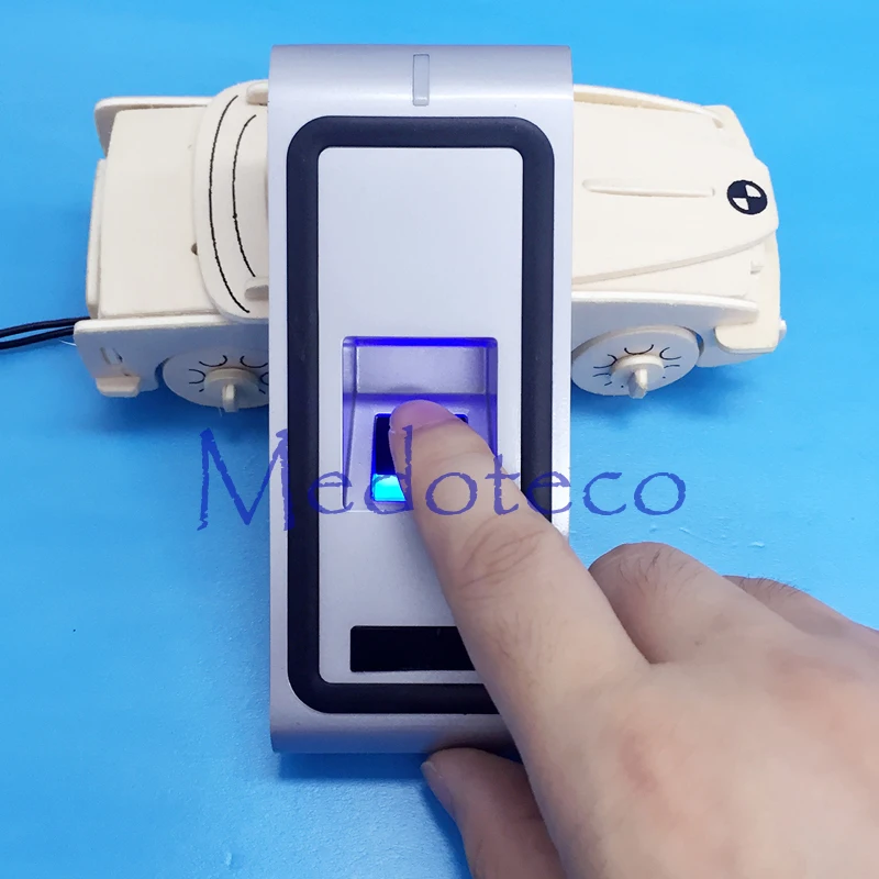 

IP65 Waterproof Fingerprint and Id Card Access Control Device with Metal Shell