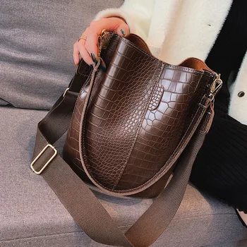 

Wide Shoulder Strap Women Handbag Soft Leather Bucket Bag Casual Shoulder Messenger Bag Composite Bag