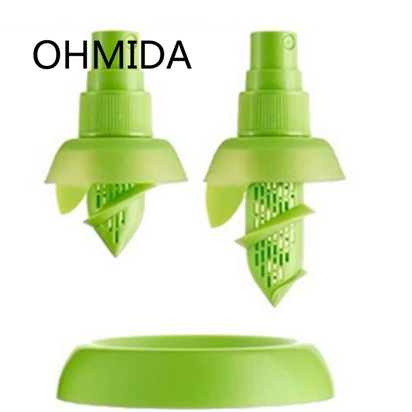 

2Pcs/lot Kitchen Tools Gadgets Lemon Sprayer Fruit Juice Citrus Spray Squeezers Kitchen Accessories Creative Fresh Fruits Juice