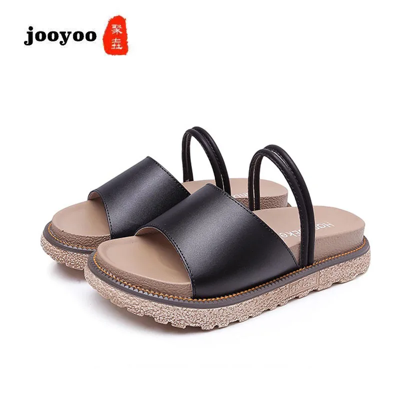 

Sandals Female Summer Flat Students Wild One Shoes Two Wear Thick Bottom Sandals Muffin Word Slippers jooyoo