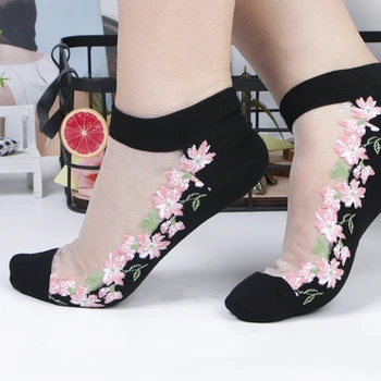 

NEST Woman sexy Lace Socks for summer ladies Fashionable and stylish sexy short style sexy lace silk socks Fashion Socks Women