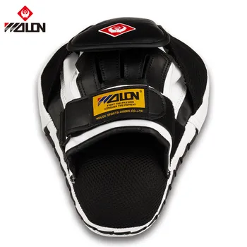 

2017 New boxing hand target Super MMA Punch Pad Focus Sanda Training Gloves Karate Muay Thai Kicking pad weman/man