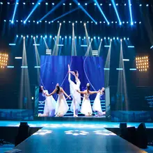 P4 full-color128* 128 точечный матричный светодиодный дисплей ультра тонкий 512x512 мм шкаф большой экран p4 сценический светодиодный фон дисплей