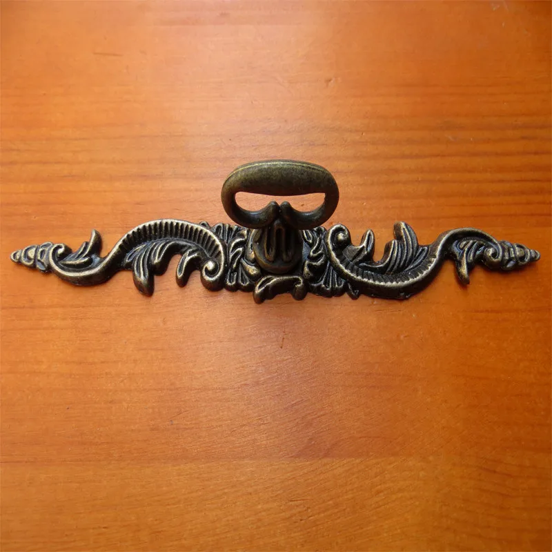 Antique European Flower Handle Drawer Wardrobe Door Handle Wooden Box
