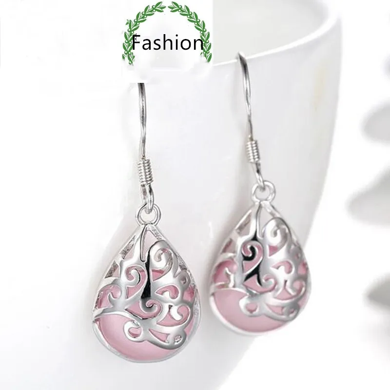 Fashion Drop Earring for Beautiful Women Pink White Earring Antique