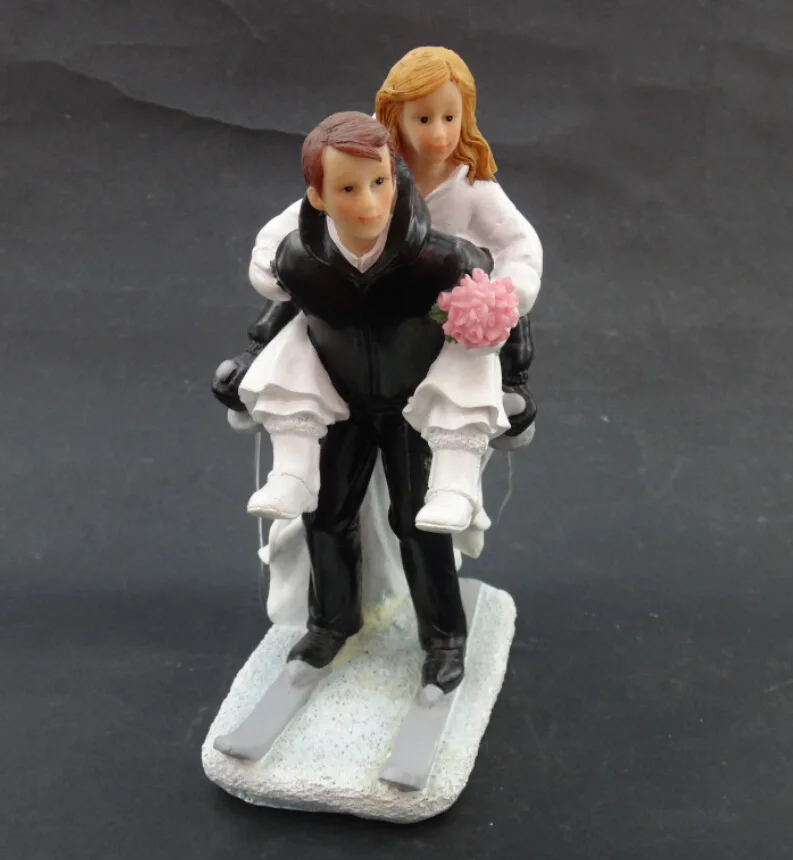 Романтические смоляные топперы для свадебного торта жениха и невесты, статуэтки невесты, многоразовые украшения для свадебной вечеринки - Цвет: Pattern 18