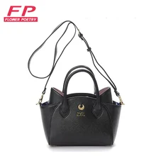 2016 weiß/Schwarz Sailor Moon Luna/Artemis Umhängetasche Damen Luna Katze Leder Handtasche Frauen Messenger Crossbody Kette kleine Tasche